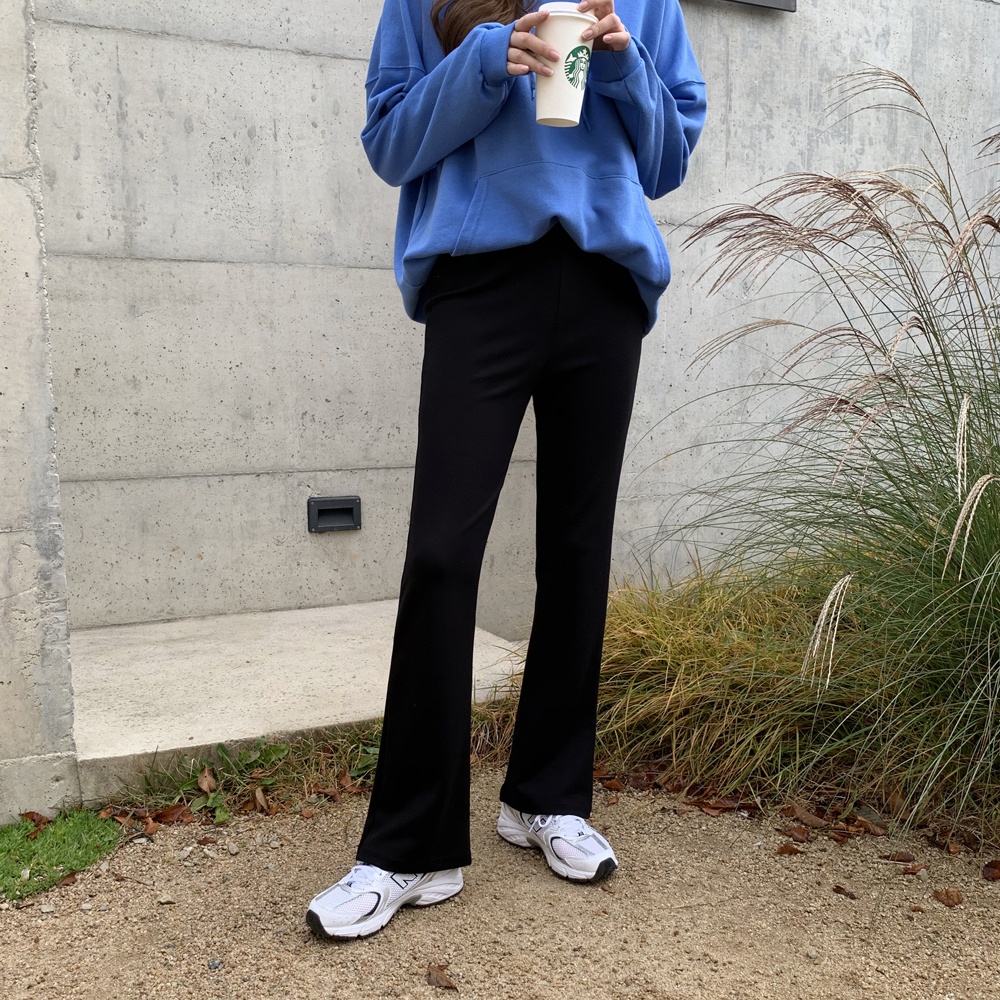 “하이웨스트 밴딩 와이드팬츠, 실속 있는 겨울 필수템”